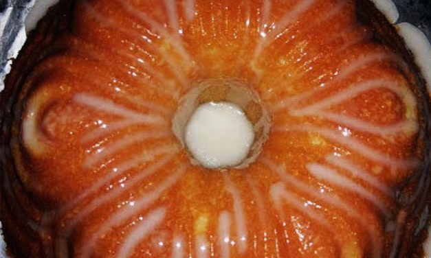 7 Up Pound Cake by Sheryl Campbell