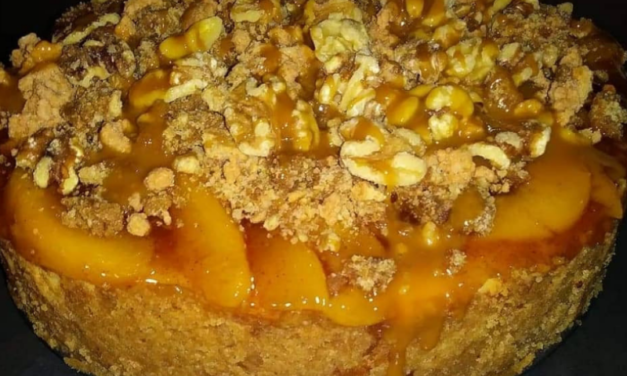 Andrea Heflin’s Peach Cobbler Cheesecake